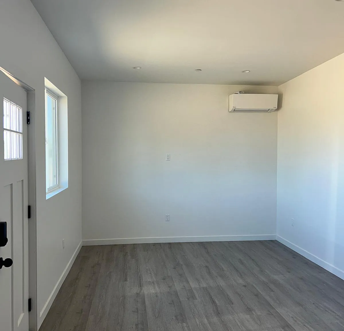 1/2 E Avenue T6, Littlerock — Photo 4