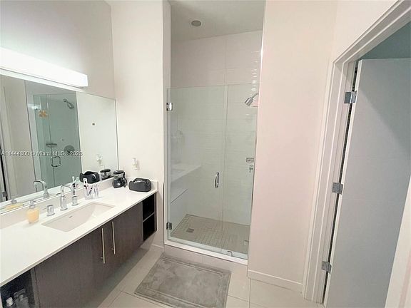 4th image of 7661 NW 107th Ave APT 806