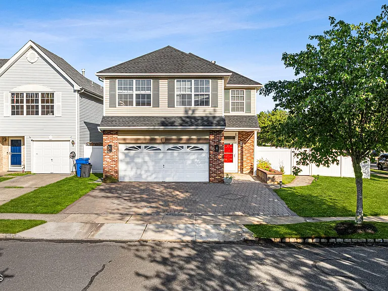 41 Tall Oaks Ct — Photo 3