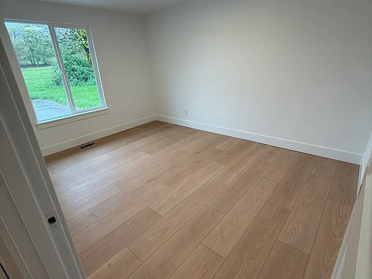 81079-81081 Highway 103 — Photo 19