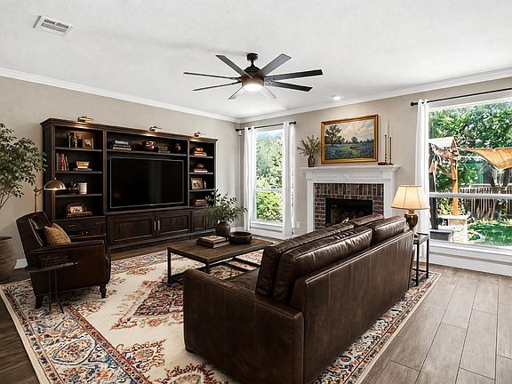 2nd image of 8603 Solano Dr