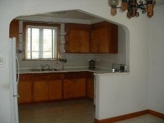 4th image of 4609 S Komensky Ave