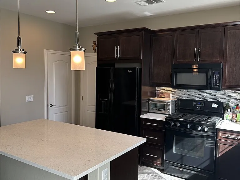 8569 Cava Dr — Photo 5