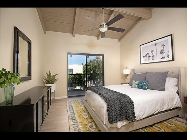 1150 E Palm Canyon Dr #16 — Photo 22