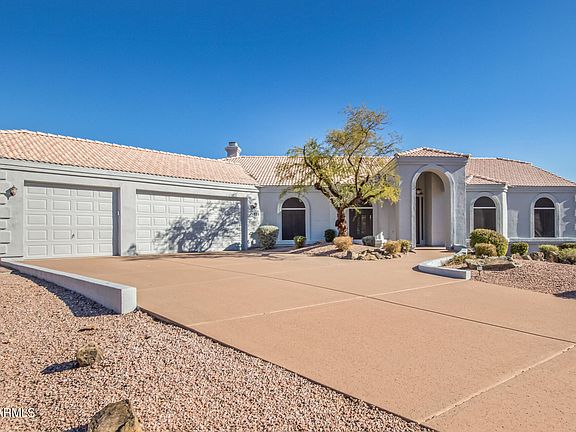 3rd image of 15024 E TEQUESTA Court