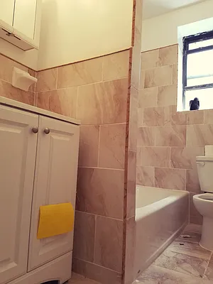 Rented by Bruma Realty LLC | media 3