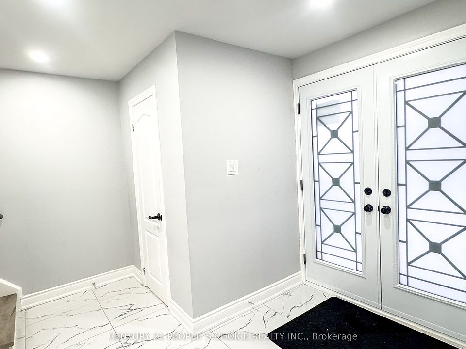 1st image of 7 Dalraith Cres