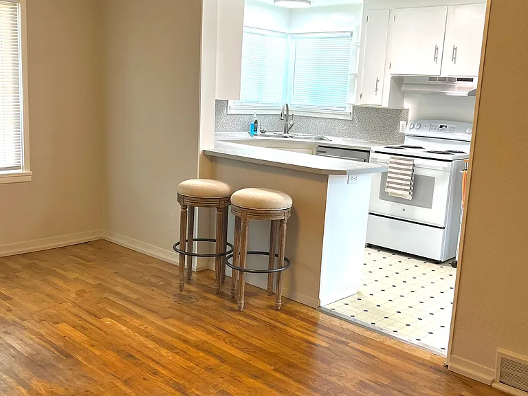 503 Tamarack Dr — Photo 13