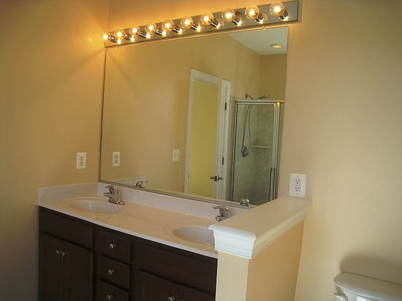 4th image of 15904 Mackenzie Manor Dr