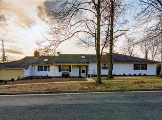 1 Elmwood Ave, Middlesex, NJ 08846