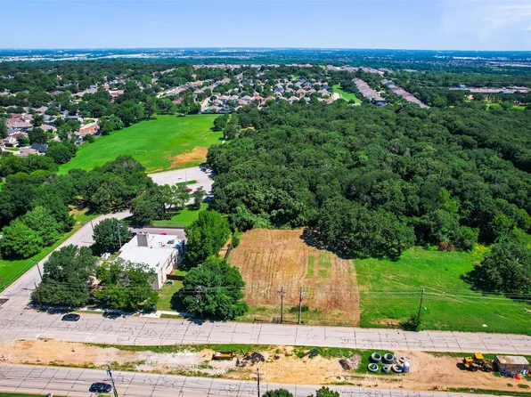 7609 John T White Rd, Fort Worth, TX 76120