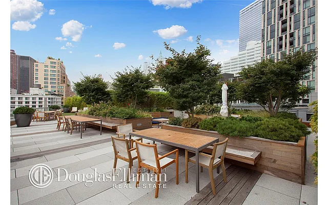 Rented by Douglas Elliman | media 37