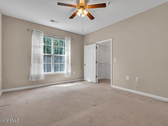 5th image of 426 Sophee Lane