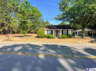 2204 W Old Camden Rd, Hartsville, SC 29550