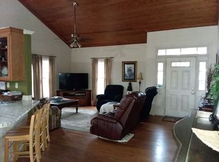 206 Sutton Rd, La Grange, NC 28551