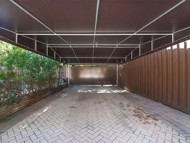 2441 Swanson Ave — Photo 33