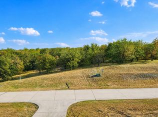 3211 Koscher Dr, Grand Prairie, TX 75104