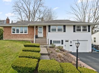 3610 Beatrice Ln, Endwell, NY 13760