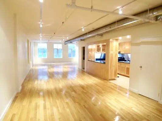 Rented by Gopal Realty Corp. | media 1