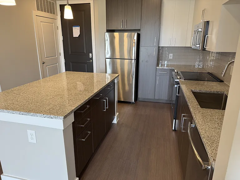 915 Glenwood Apartments on the Beltline — Photo 94