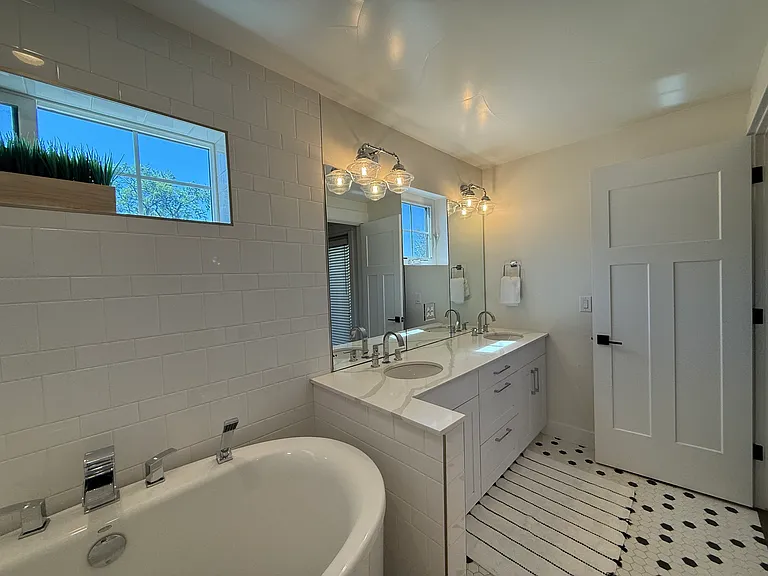 1603 Garfield St — Photo 18