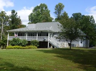 821 Valentines St #6, Gasburg, VA 23857