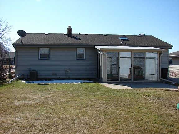 2nd image of 1400 Lakeview Ave