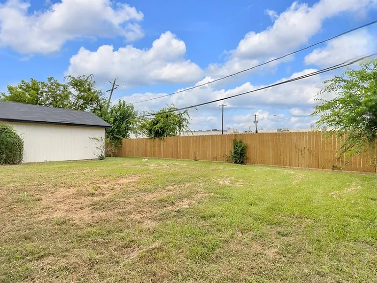 10938 Fleming Dr — Photo 27