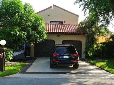 20300NE 10 Rd, Miami, FL, 33179
