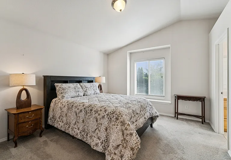 12398 W Tevoit St — Photo 21