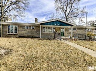 400 Kenyon Dr, Springfield, IL 62704