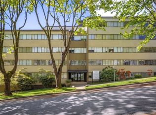Stephen Court, Vancouver, BC V6G 2B6