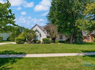 7630 Long View Dr, Maumee, OH 43537