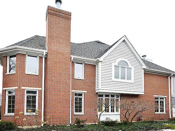 4th image of 5936 N Sauganash Ln