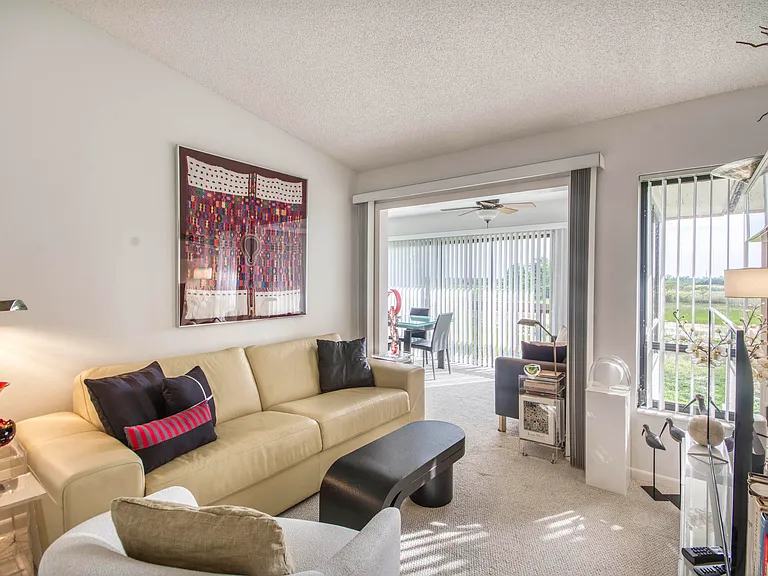 1111 Duncan Cir #203 — Photo 3