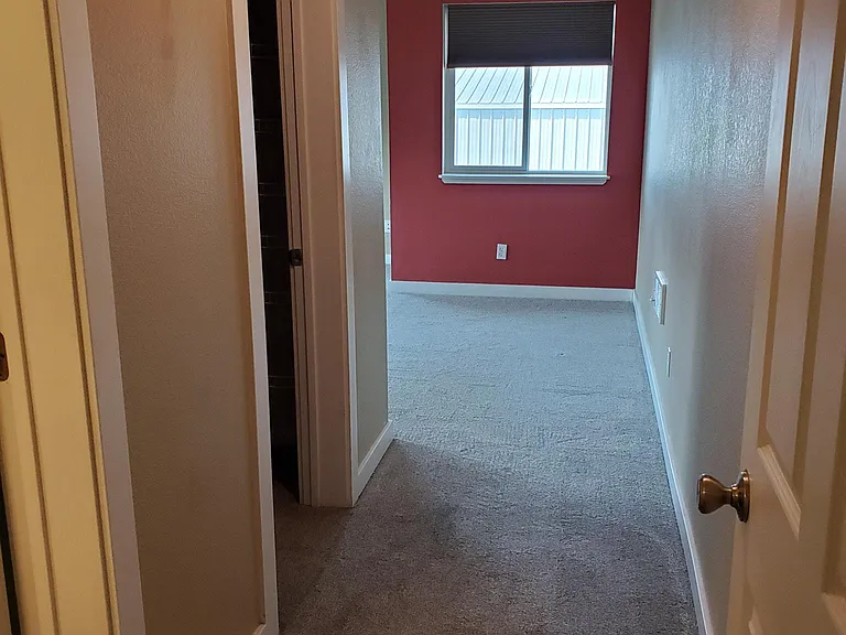 398 Solberg Dr #B — Photo 13