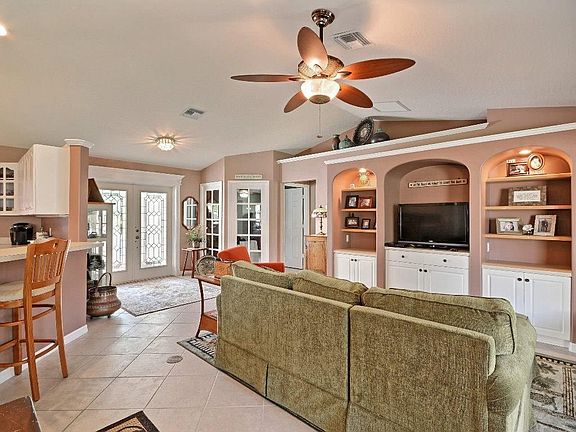 5th image of 1645 35th Ave