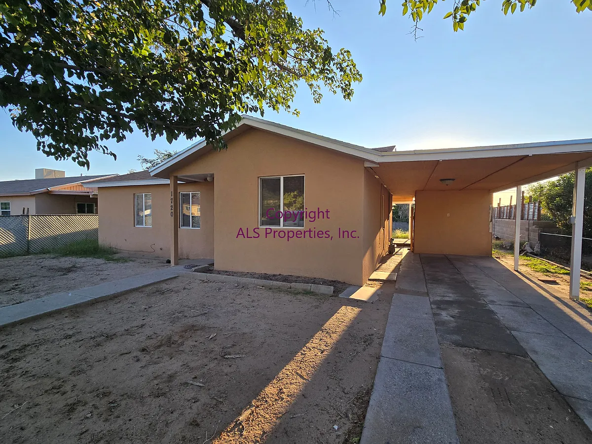 Building Photo - 1720 Baldwin Dr