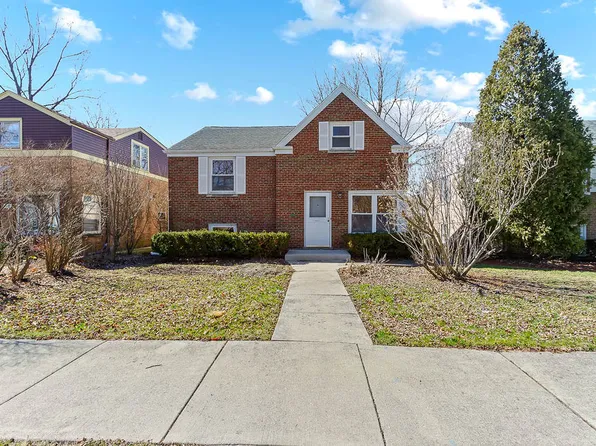 8548 Trumbull Ave, Skokie, IL 60076