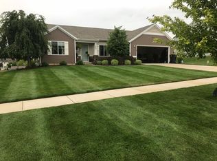 452 Green Ridge Dr SE, Caledonia, MI 49316