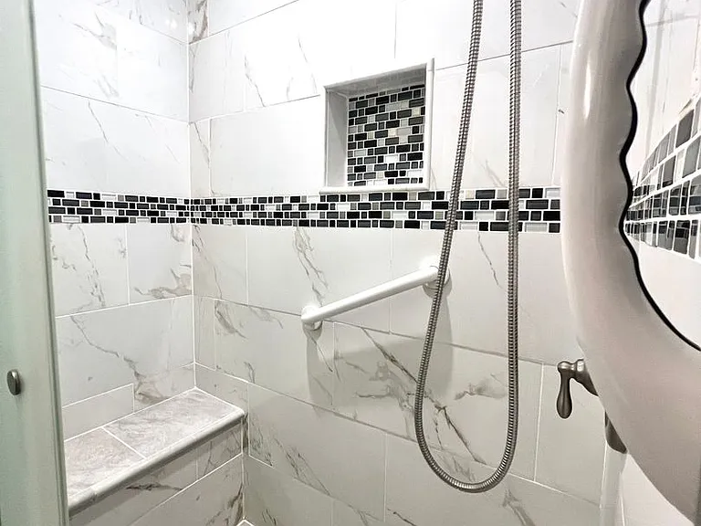 2475 Sunburst Pl — Photo 44