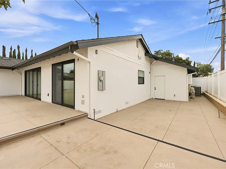 17511 Leafwood Ln — Photo 43