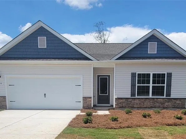 1052 Jonestown Rd, Winston Salem, NC 27103