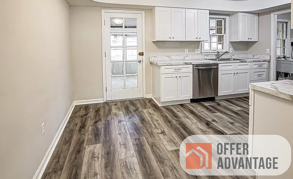 7072 Oakwood Road - 1 — Photo 2