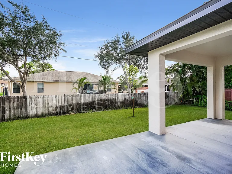 9025 Irving Rd — Photo 14
