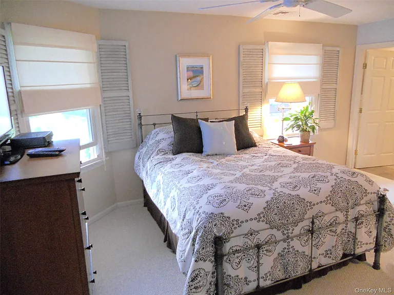 601 Willow Pond Dr — Photo 11