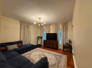 20 Broadway St, Westford, MA 01886