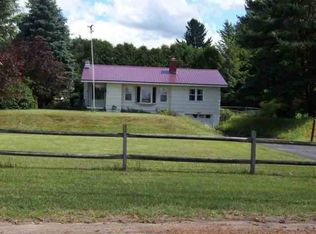 27 Duprey St, Saranac Lake, NY 12983