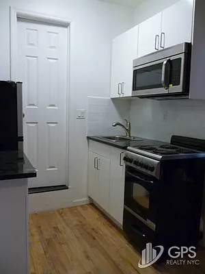 Rented by GPS Realty NYC | media 24