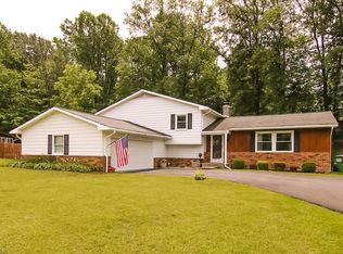9710 Fox Hill Trl, Mentor, OH 44060